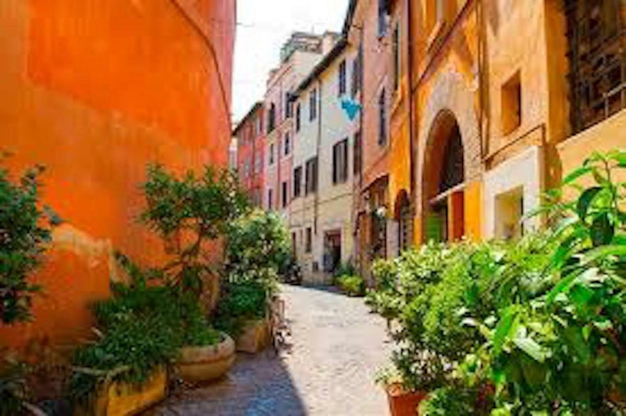 Panoramic Castle Apt Trastevere โรม ภายนอก รูปภาพ