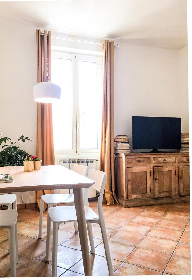 Panoramic Castle Apt Trastevere โรม ห้อง รูปภาพ